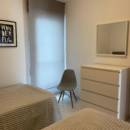 Vistas Al Mar En Moderno Y Amplio Piso-sanxenxo Centro Apartman Sanxenxo