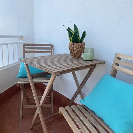 Vistas Al Mar En Moderno Y Amplio Piso-sanxenxo Centro