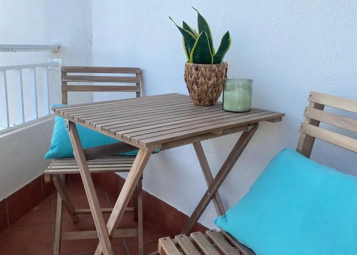 Vistas Al Mar En Moderno Y Amplio Piso-sanxenxo Centro